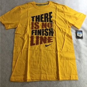 Nike Men’s Yellow Graphic Tee - 'There Is No Finish Line' SZ M NWT